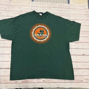 Miami Hurricanes short sleeve football T-shirt  Crew Neck vintage 2000’s